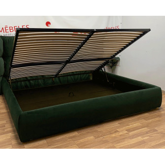 Voodi CESENA (200 x 200cm, sametviimistlusega) Voodi CESENA (200 x 200cm, sametviimistlusega)